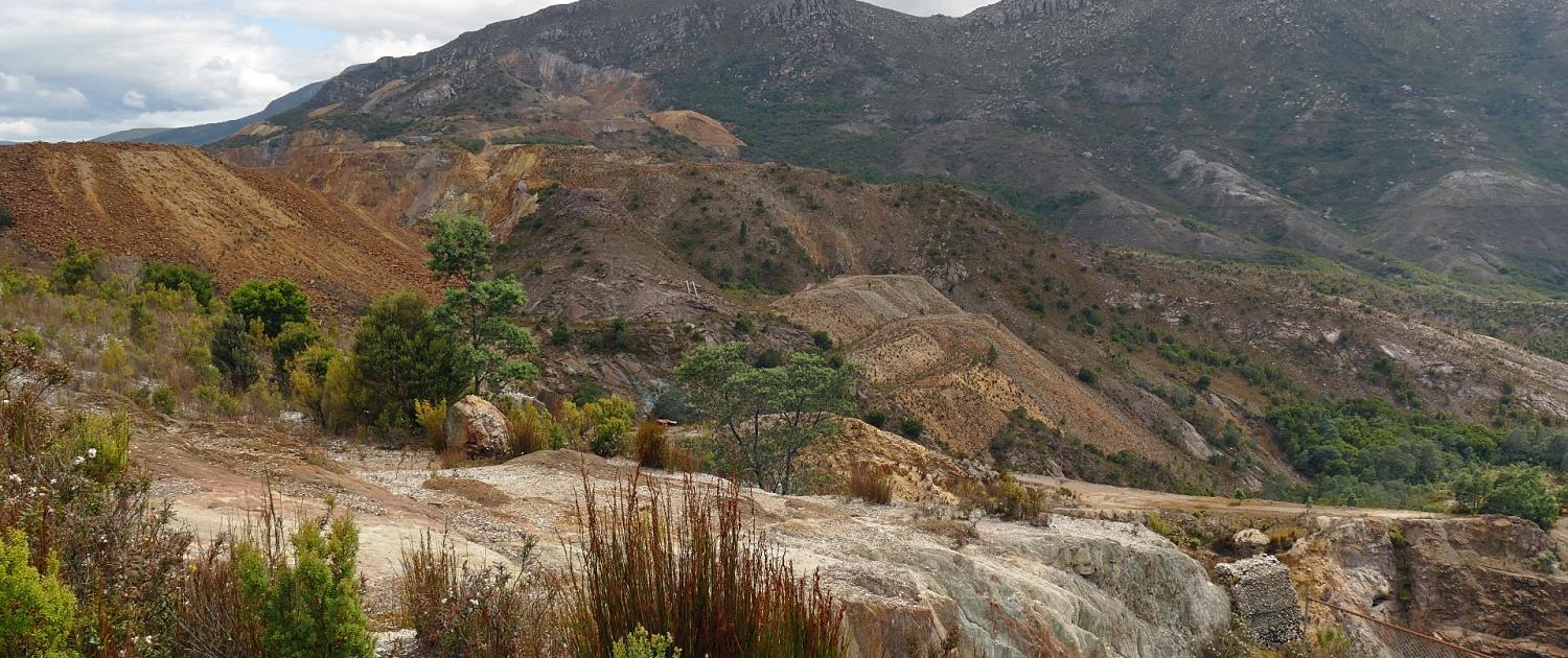 Bergbaufolgelandschaft bei Queenstown
