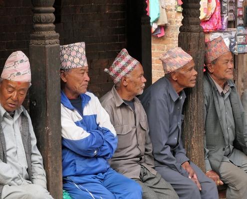 Männerrunde in Bhaktapur