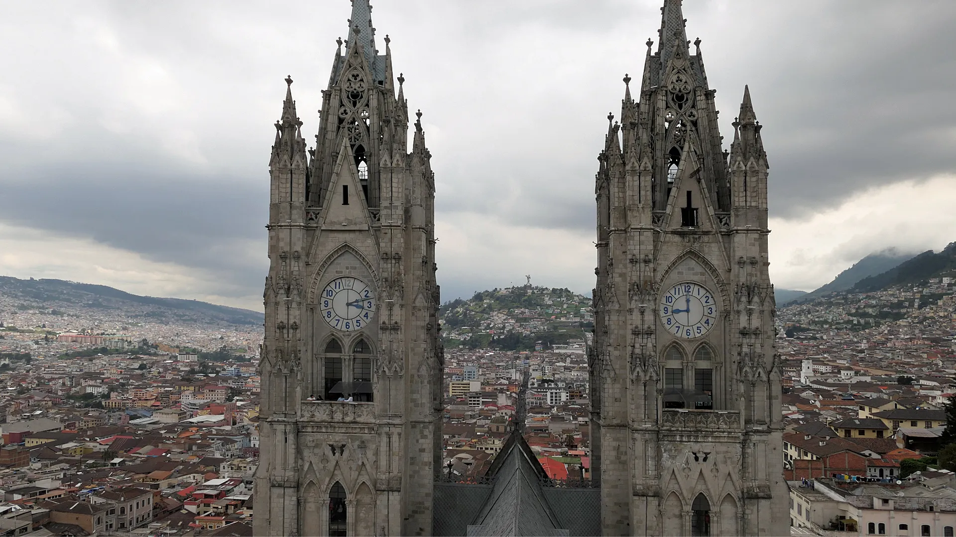 Basilica del Voto Nacional (Quito)
