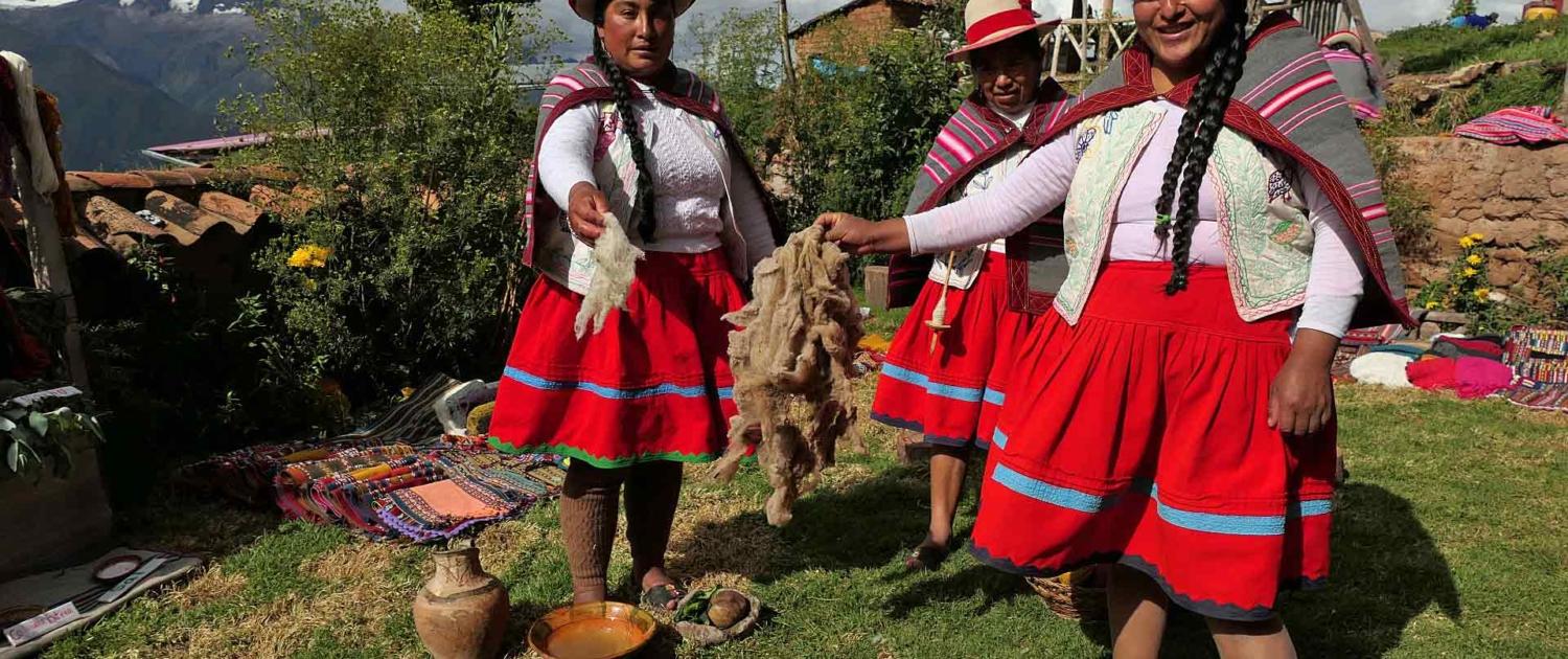 In der Misminay Community In der Misminay Community