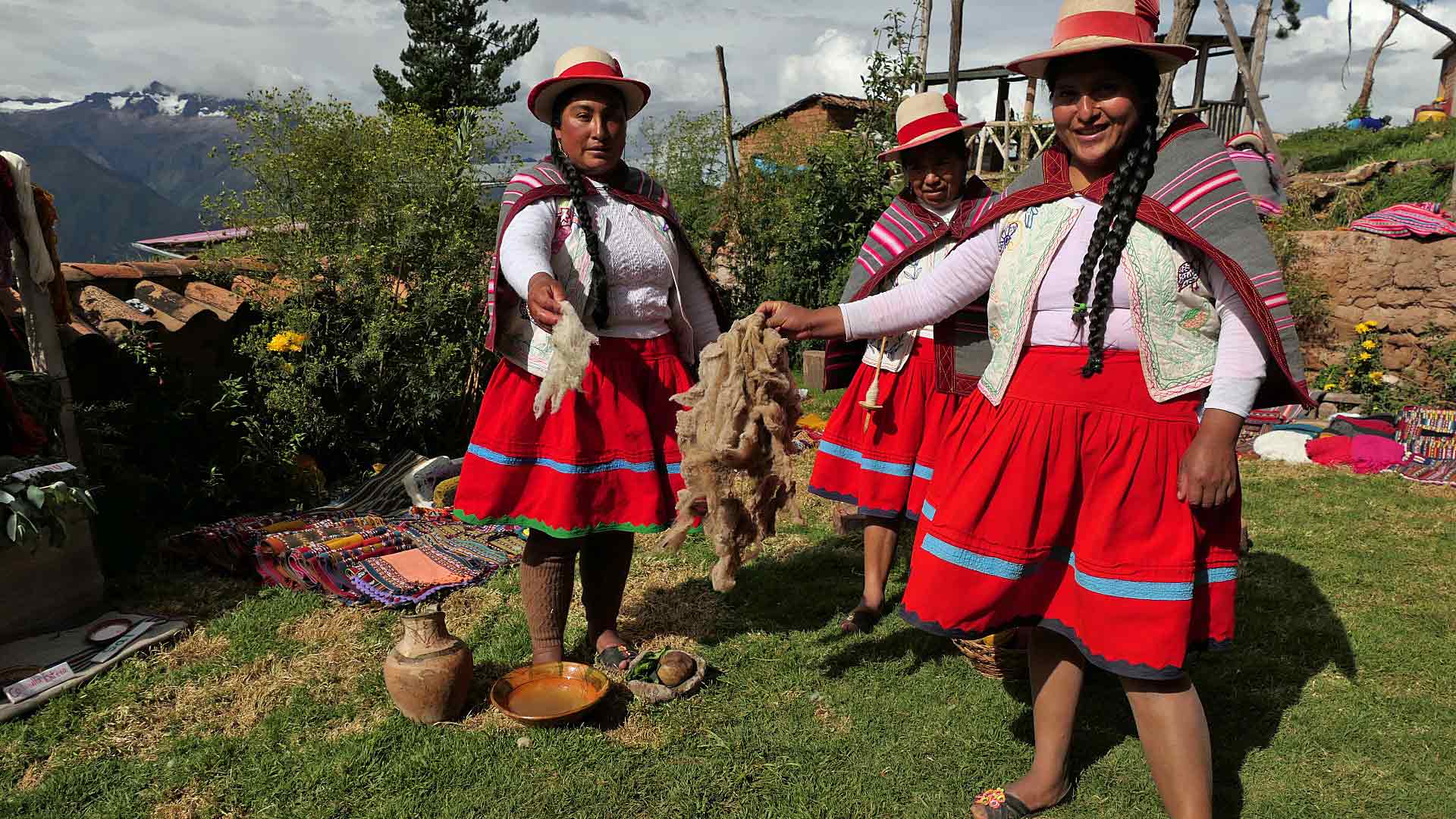 In der Misminay Community In der Misminay Community