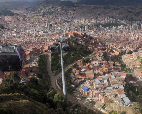 Seilbahn Mi Teleferica zwischen El Alto und La Paz Seilbahn Mi Teleferica zwischen El Alto und La Paz