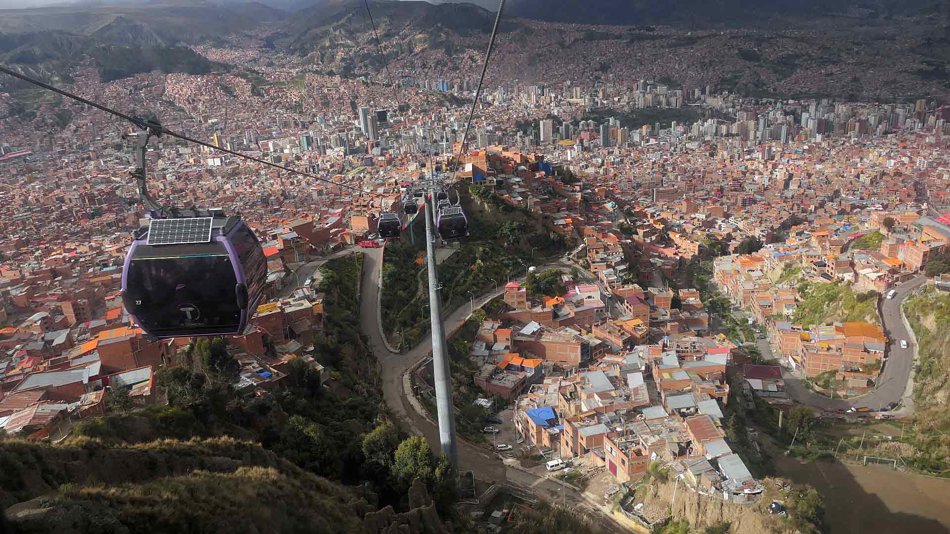 Seilbahn Mi Teleferica zwischen El Alto und La Paz Seilbahn Mi Teleferica zwischen El Alto und La Paz