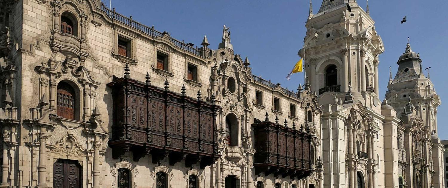 Palast des Erzbichofs und Kathedrale in Lima Palast des Erzbichofs und Kathedrale in Lima